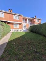 Adosada en venta en Santa Marta de Tormes, VALDELAGUA photo 0