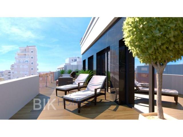 Aticos en venta en Torrevieja photo 0