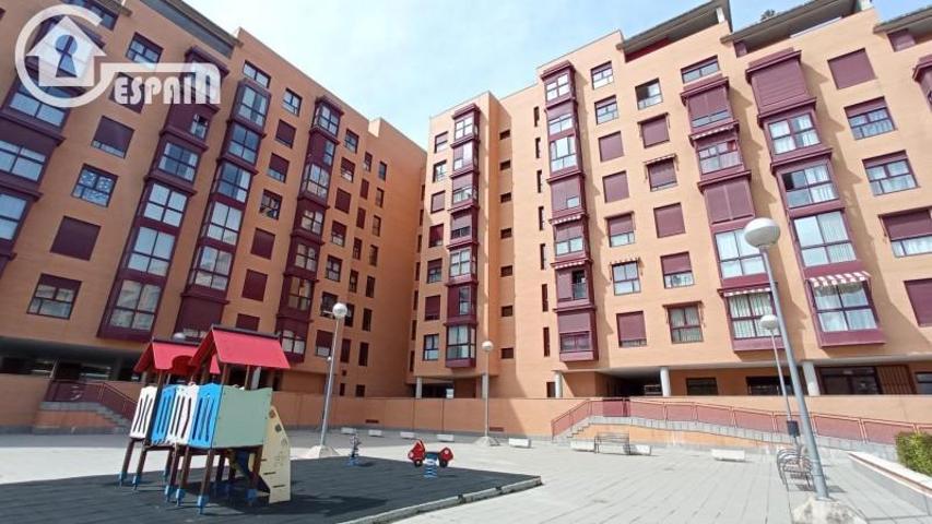 Piso en venta en Madrid, Pau de Carabanchel photo 0