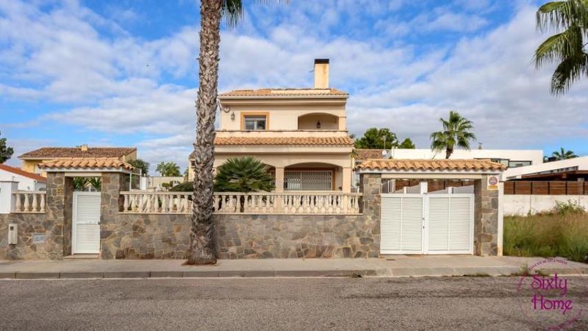 Chalet en venta en Creixell, La maso photo 0