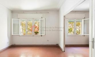 Piso en venta en Barcelona, Les Corts photo 0
