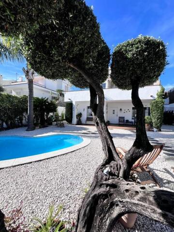 Casa en venta en Sant Pol de Mar, El farell photo 0