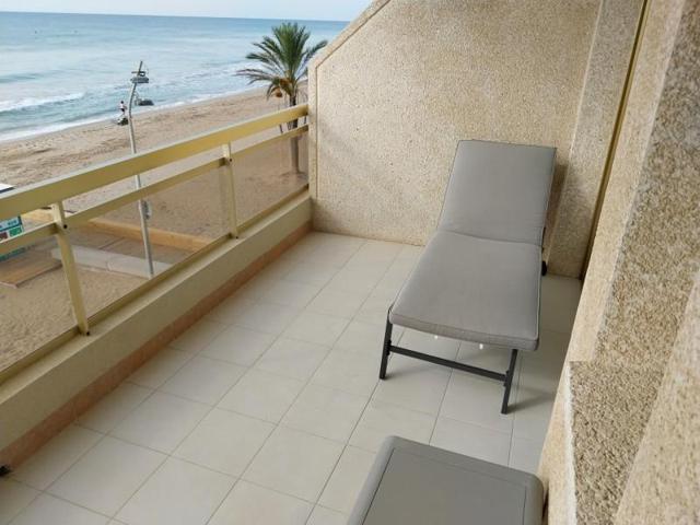 Piso en venta en Calafell, Platja de Calafell photo 0