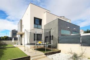 Chalet en venta en Torrent, Auditorio photo 0