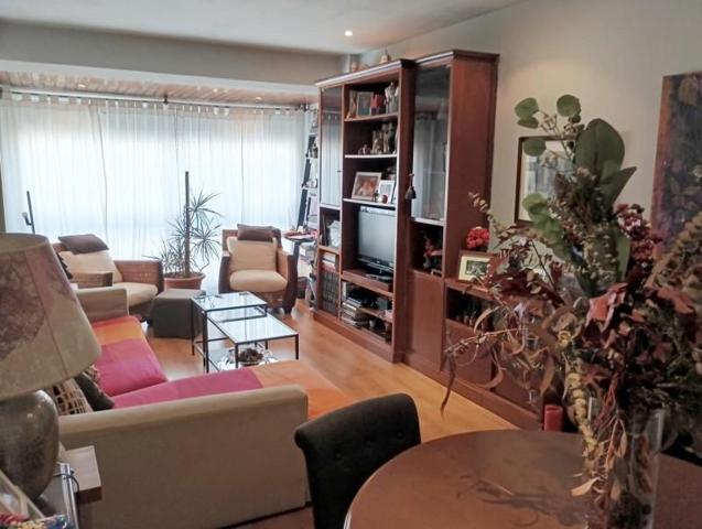 Piso en venta en Barcelona, El Coll photo 0