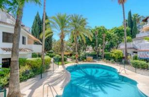 Apartamento en venta en Marbella, Marbella Este - Golden Beach photo 0