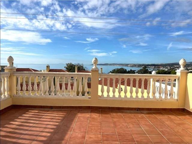 Piso en venta en Estepona, Seghers photo 0