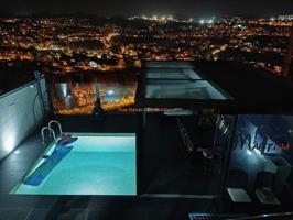 Casa en venta en Vigo, Lavadores photo 0