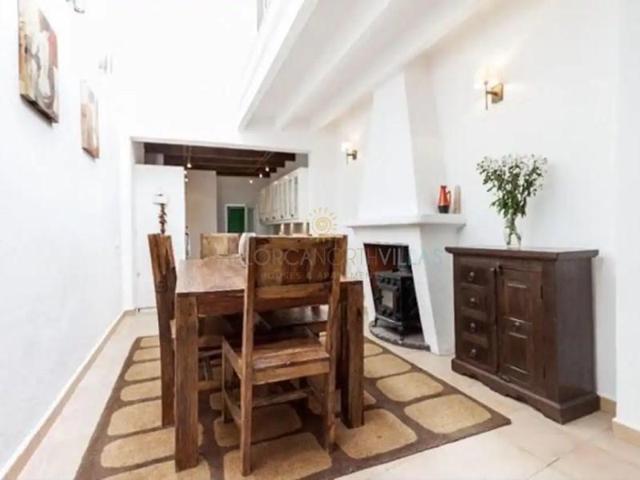 Casas de pueblo en venta en Pollença photo 0