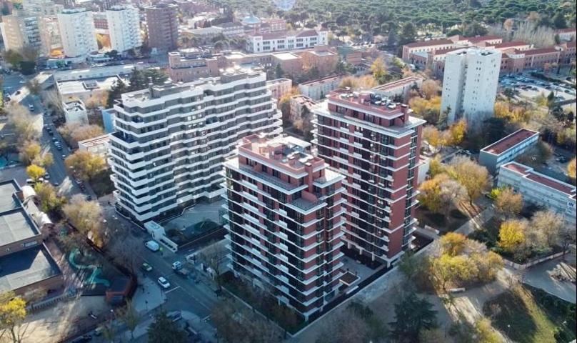 Piso en venta en Madrid, Valdezarza photo 0