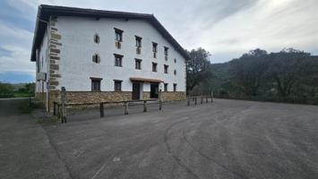 Edificio en venta en Markina-Xemein, Markina-Xemein photo 0