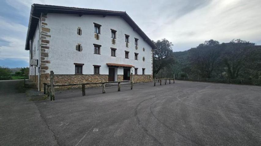 Edificio en venta en Markina-Xemein, Markina-Xemein photo 0