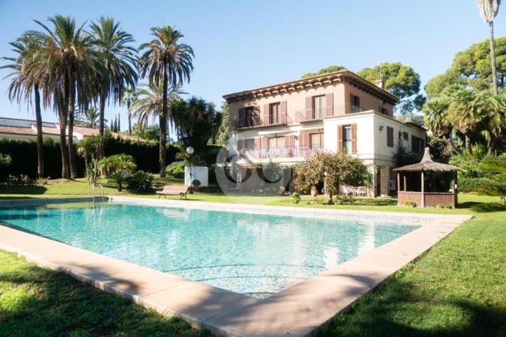 Chalet en venta en Torrent, Zona El Vedat-Santa Apolonia photo 0