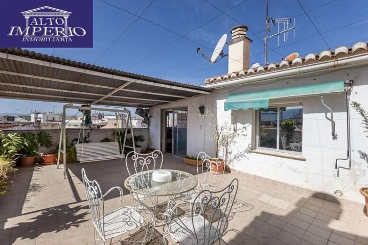 Duplex en venta en Granada, Centro photo 0
