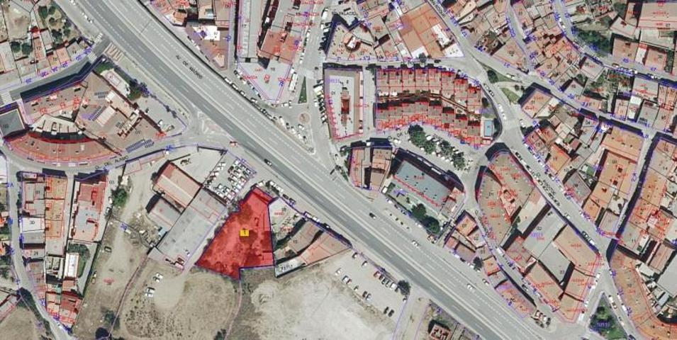 Terreno en venta en El Molar, Av de madrid photo 0