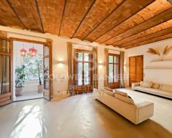 Piso en venta en Barcelona photo 0