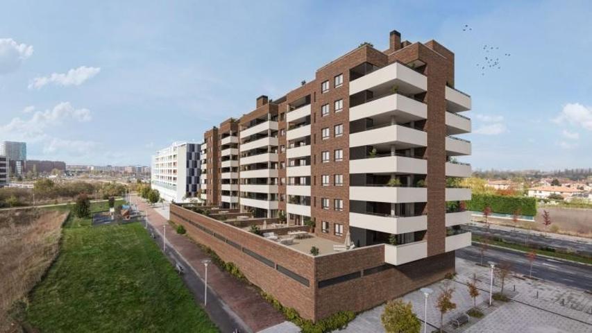 Piso en venta en Vitoria-Gasteiz, Salburua photo 0