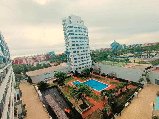 Piso en alquiler en Valencia, Campanar photo 0