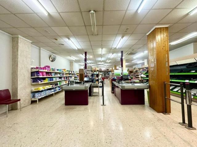 Local comercial en alquiler en Carlet, Comunidad valenciana photo 0