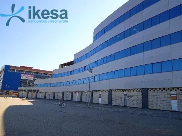 Garaje en venta en Sevilla, San Jerónimo photo 0