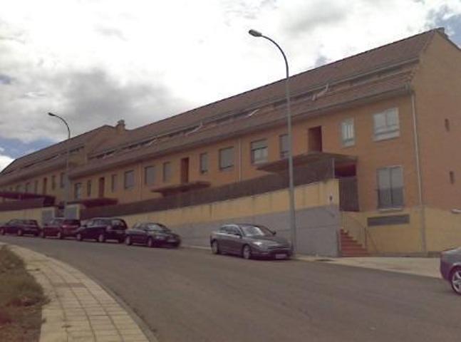 Garaje en venta en Benavente, Castilla y leon photo 0