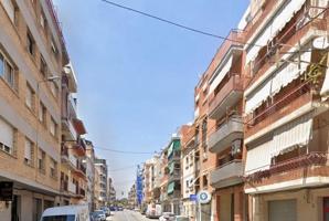 Piso en venta en Sant Boi de Llobregat, Vinyets photo 0