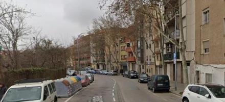 Piso en venta en Barcelona, La Trinitat Vella photo 0