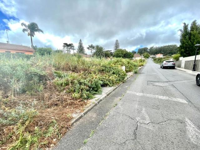 Terreno en venta en Tacoronte, Campo de Golf photo 0