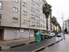 Local comercial en venta en Pontevedra, CENTRO photo 0