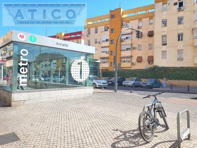 Casa en venta en Sevilla photo 0