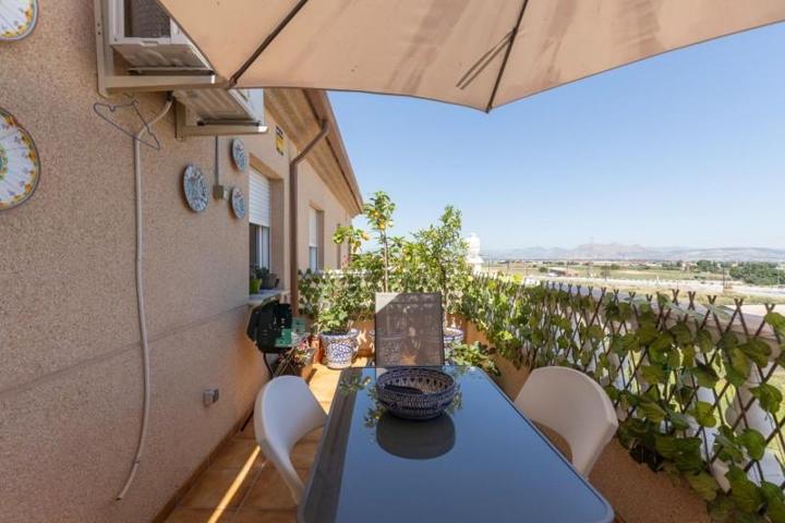 Piso en venta en Las Gabias, Cerca Consum. photo 0