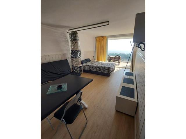 Piso en venta en Castell-Platja d'Aro photo 0