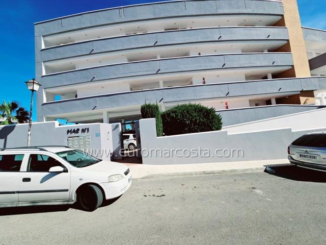 Apartamento en venta en Orihuela Costa photo 0