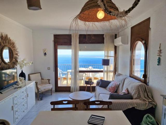 Apartamento en venta en Roses, Puig Rom photo 0