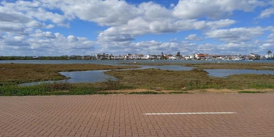 Local comercial en venta en Ayamonte, Punta del Moral photo 0