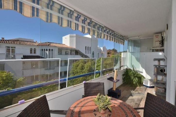 Apartamento en venta en Fuengirola, Los Pacos photo 0