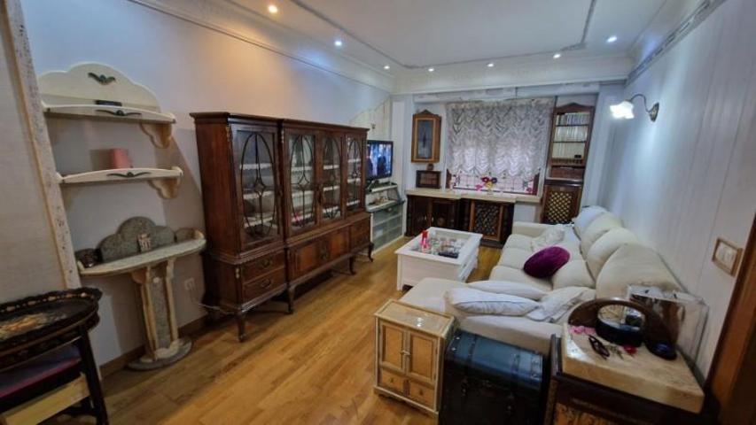 Apartamento en venta en León, Centro photo 0