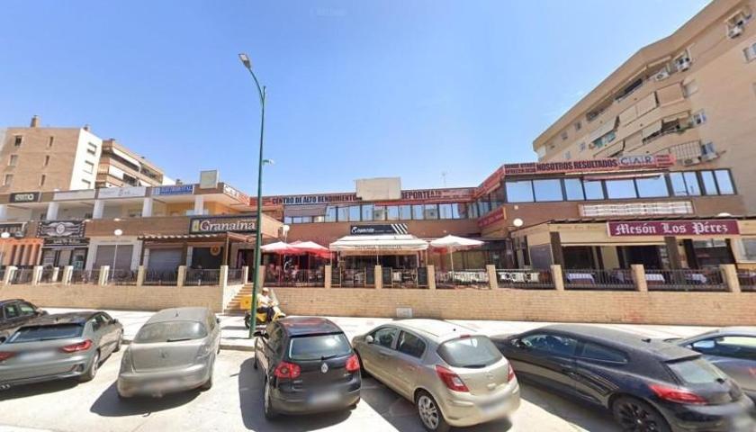 Local comercial en venta en Málaga, Moliere photo 0