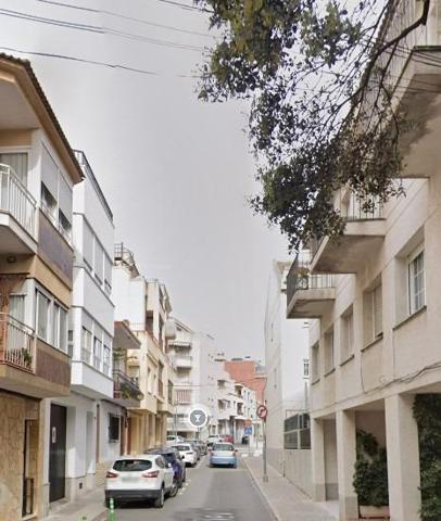 Local comercial en venta en El Vendrell, El tancat photo 0