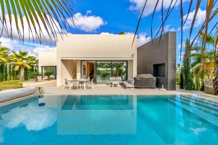 Chalet en venta en Orihuela photo 0