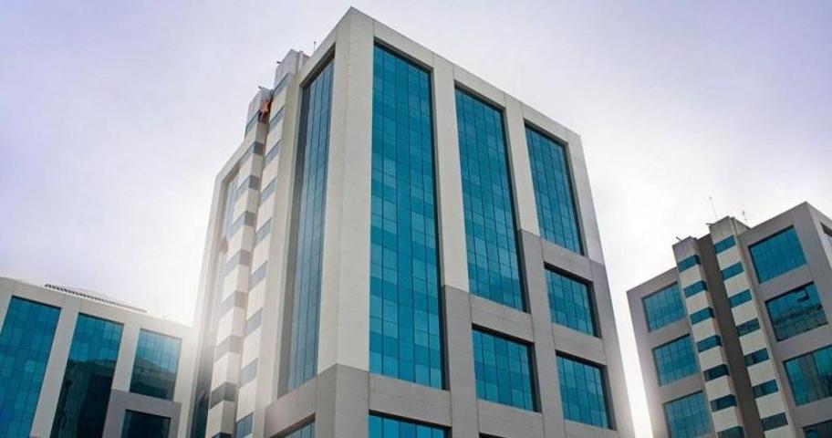 Oficina en alquiler en Sevilla, San Jerónimo photo 0