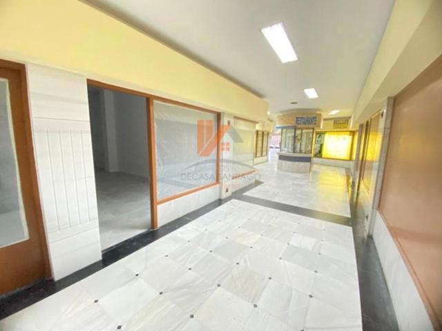 Local comercial en alquiler en Santiago de Compostela photo 0