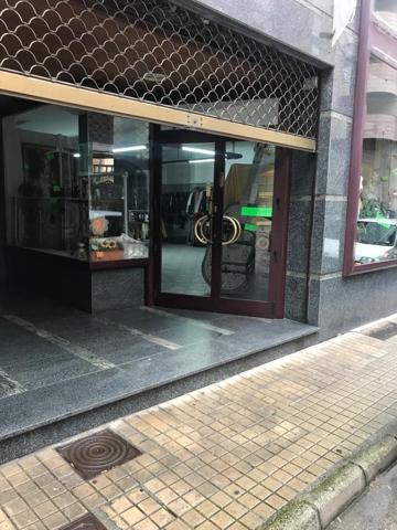 Local comercial en alquiler en Ponferrada, Centro photo 0