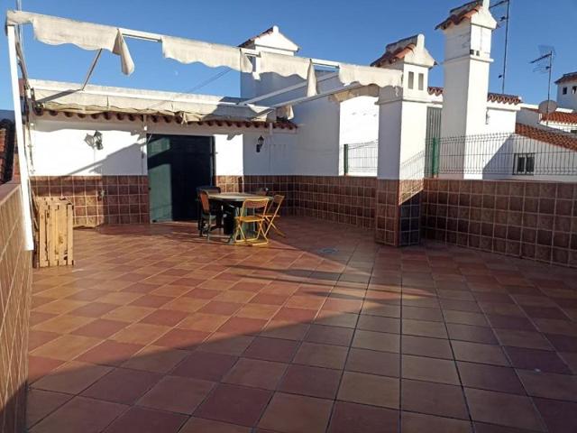 Chalet en alquiler en El Portil, Calle Gerifalte, 21100 photo 0