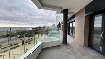 Local comercial en alquiler en Telde photo 0