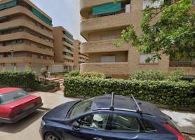 Local comercial en venta en Granada, Ronda - Arabial photo 0