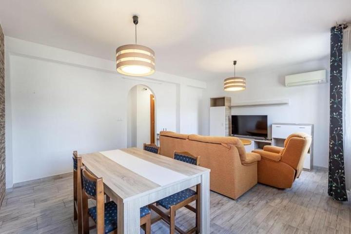 Piso en venta en Granada, Barrio san francisco photo 0