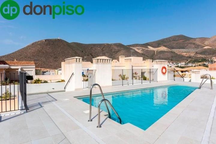 Piso en venta en Gualchos, Playa castell de ferro photo 0