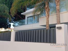 Chalet en venta en Marbella, Lomas de Marbella Club-Puente Romano photo 0