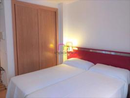 Casa en alquiler en Badajoz, Urbanización Guadiana photo 0